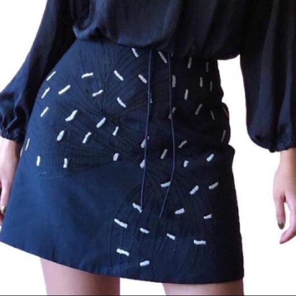 C/MEO Collective Navy Blue Robertson Mini Skirt New Size Large - Picture 1 of 7